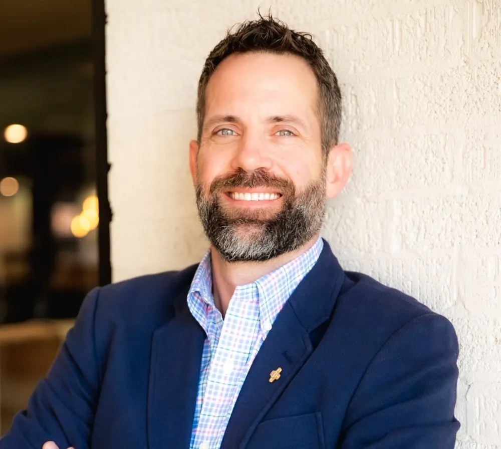 dr. kyle benton headshot